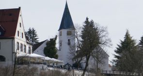 St. Peter und Paul Vorfrühling von unten Isarseite